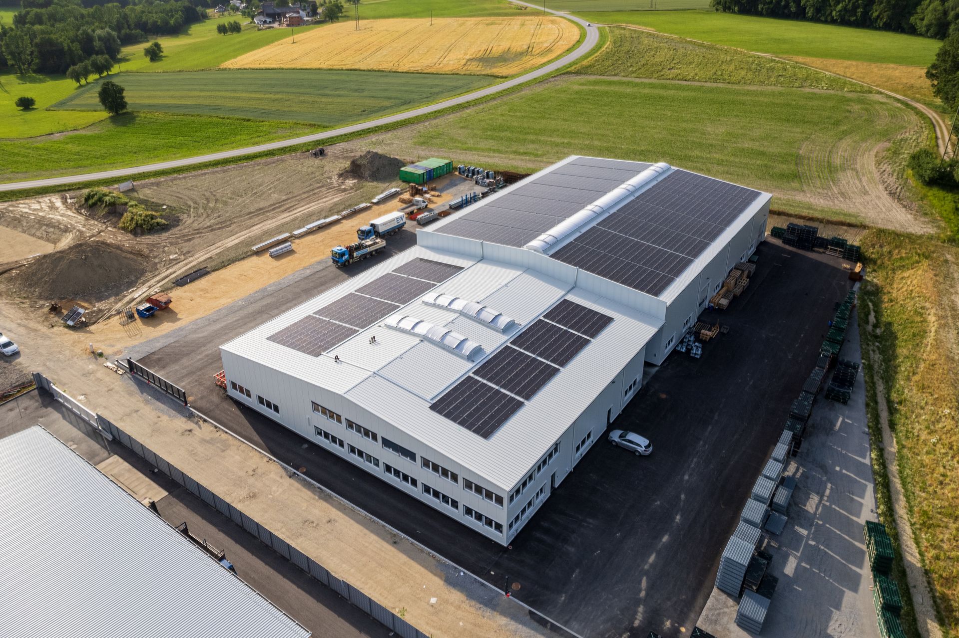 Photovoltaikanlage auf Betriebsgebäude
